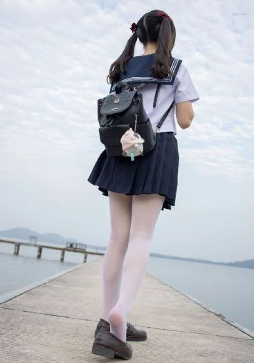 大人操小孩