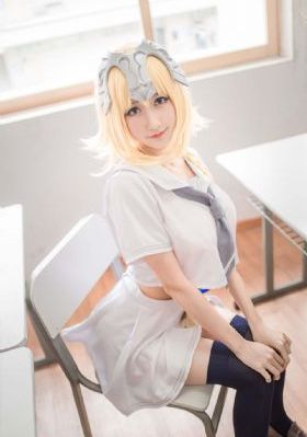 免费看三级